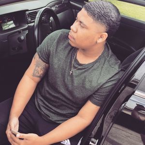 Meet your Posher, Wesley